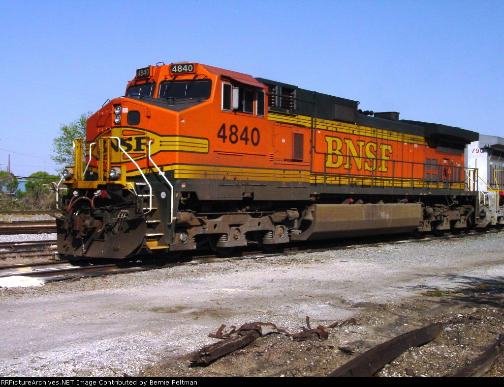 BNSF 4840 (C44-9W) tied down in the CSX yard